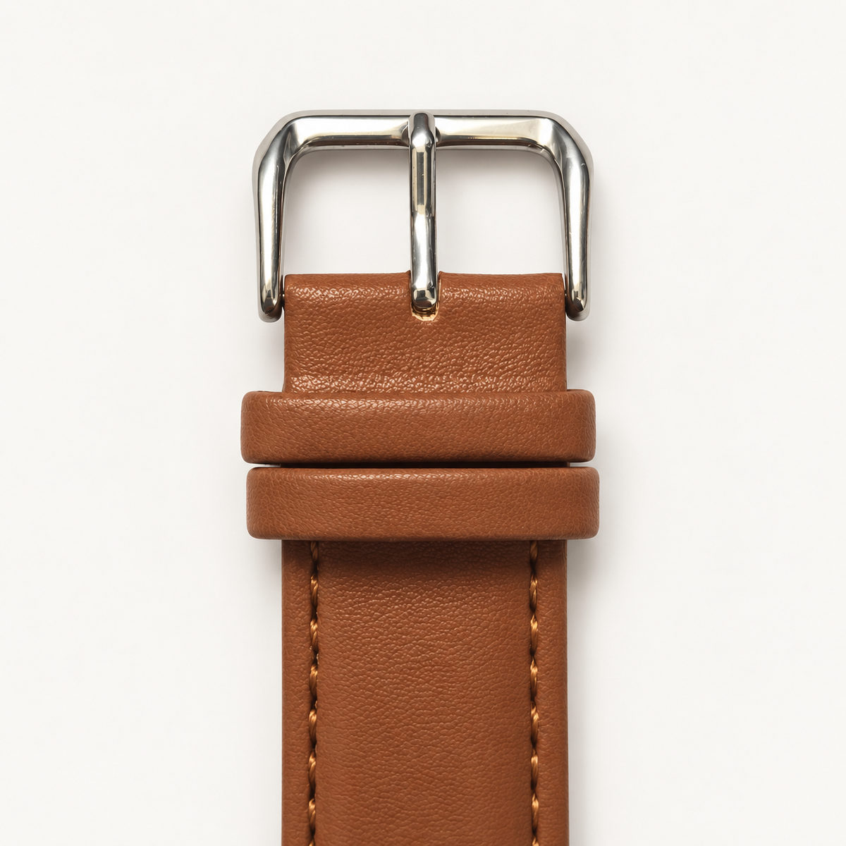 Boucle argentée du bracelet Apple Watch marron clair